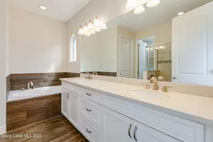 7953 Loren Cove Dr, Melbourne, FL 32940 - Photo 13