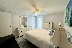805 Wren Cir, Barefoot Bay, FL 32976 - Photo 41