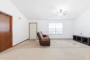 852 Lamplighter Dr NW, Palm Bay, FL 32907 - Photo 5