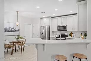 722 Carlsbad Dr, Satellite Beach, FL 32937 - Photo 11