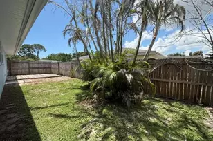 265 13th Ave, Vero Beach, FL 32962 - Photo 25