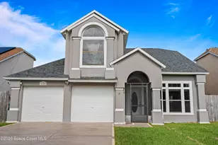 1624 Clover Cir, Melbourne, FL 32935 - Photo 1