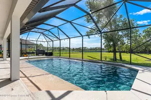 3897 Province Dr, Melbourne, FL 32934 - Photo 3