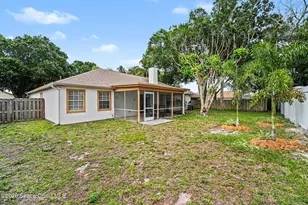 4260 Silver Lake Dr, Melbourne, FL 32901 - Photo 15