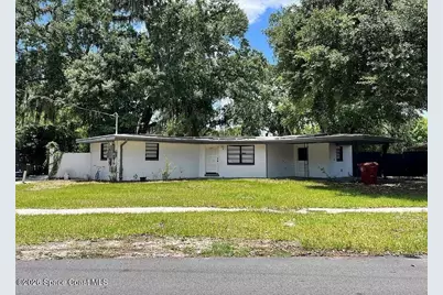 105 Burchwood Avenue, Plant City, FL 33563 - Photo 1