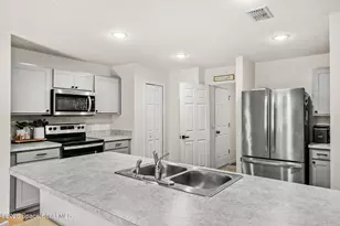 3373 Navajo Ave SW, Palm Bay, FL 32908 - Photo 19