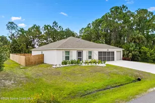 3373 Navajo Ave SW, Palm Bay, FL 32908 - Photo 5