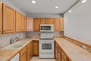 2925 N Jimmy Buffett Memorial Hwy, Indialantic, FL 32903 - Photo 13