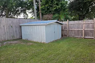 585 Harrison St, Titusville, FL 32780 - Photo 29