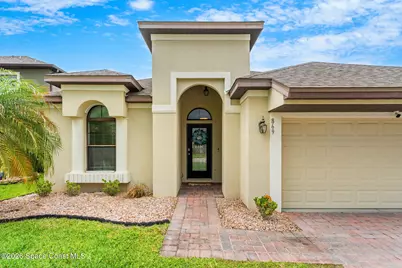 869 Fiddleleaf Circle, Melbourne, FL 32904 - Photo 5