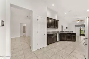 869 Fiddleleaf Cir, Melbourne, FL 32904 - Photo 21
