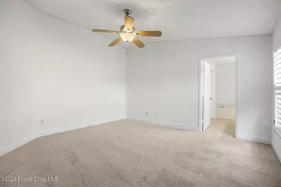 966 E 13th Square, Vero Beach, FL 32960 - Photo 15