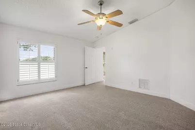 966 E 13th Square, Vero Beach, FL 32960 - Photo 19