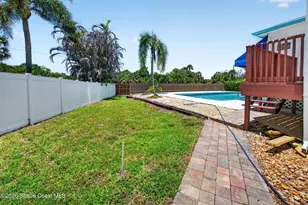 5180 Palmetto Dr, Melbourne Beach, FL 32951 - Photo 11