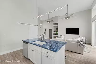 2031 S Orlando Avenue, Cocoa Beach, FL 32931 - Photo 11