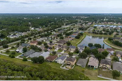 320 Wishing Well Circle SW, Palm Bay, FL 32908 - Photo 59