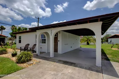 121 Del Mar Street, Indialantic, FL 32903 - Photo 3