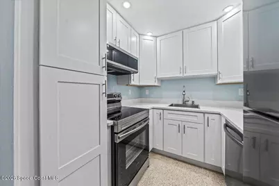 3190 N Atlantic Avenue #204, Cocoa Beach, FL 32931 - Photo 9