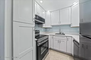 3190 N Atlantic Ave, Cocoa Beach, FL 32931 - Photo 9