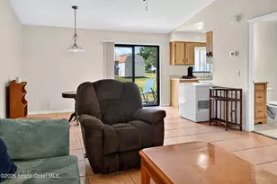 959 Sablon St SE, Palm Bay, FL 32909 - Photo 5