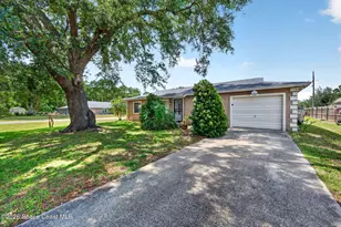 959 Sablon St SE, Palm Bay, FL 32909 - Photo 3