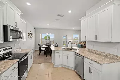 2408 Bonnyton Lane NW, Palm Bay, FL 32907 - Photo 9