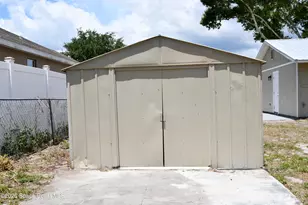 919 Colonial Ave SE, Palm Bay, FL 32905 - Photo 15