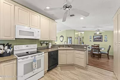 4403 Twin Lakes Drive, Melbourne, FL 32934 - Photo 11