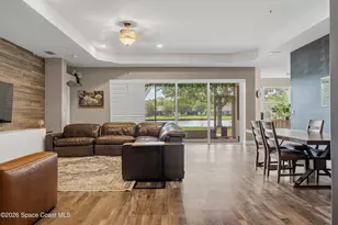 570 Gardendale Cir SE, Palm Bay, FL 32909 - Photo 5