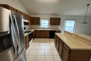906 Shaw Cir, Melbourne, FL 32940 - Photo 7