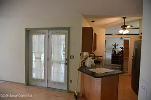 988 Hunt St NW, Palm Bay, FL 32907 - Photo 11