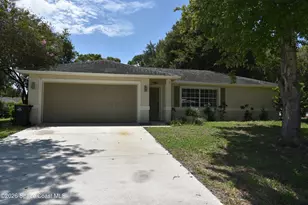 988 Hunt St NW, Palm Bay, FL 32907 - Photo 27