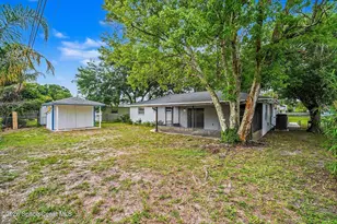 2432 Colony Dr, Melbourne, FL 32935 - Photo 23