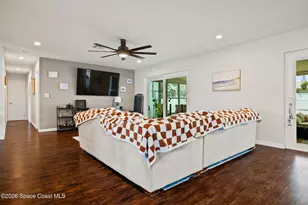 2502 Plantation Dr, Melbourne, FL 32901 - Photo 5