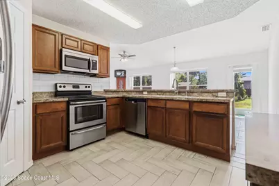 599 Estes Avenue SW, Palm Bay, FL 32908 - Photo 11