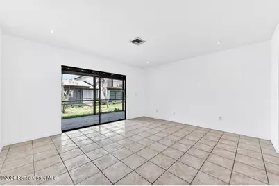 255 Paradise Boulevard #14, Indialantic, FL 32903 - Photo 7