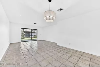 255 Paradise Boulevard #14, Indialantic, FL 32903 - Photo 5