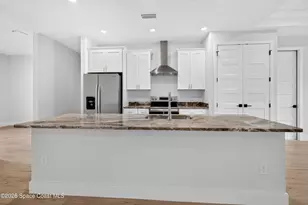 356 Friendly Street SW, Palm Bay, FL 32908 - Photo 5