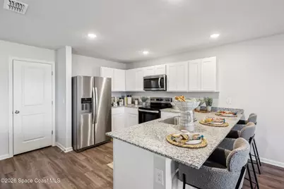 2047 Walsh Avenue SE, Palm Bay, FL 32909 - Photo 9