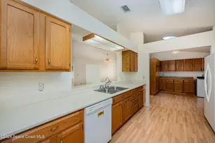 1527 Frontier Dr, Melbourne, FL 32940 - Photo 13