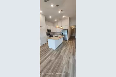 586 Cooper Court SW, Palm Bay, FL 32908 - Photo 17