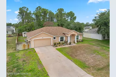 1282 Danforth Street SW, Palm Bay, FL 32908 - Photo 3