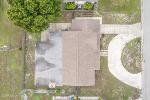 2619 Lorna Dr, Melbourne, FL 32935 - Photo 43