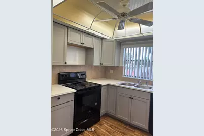 2323 Golf Lake Circle #1111, Melbourne, FL 32935 - Photo 3