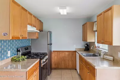 758 Comanche Avenue, Melbourne, FL 32935 - Photo 9