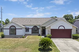 894 Jamestown Dr, Rockledge, FL 32955 - Photo 1