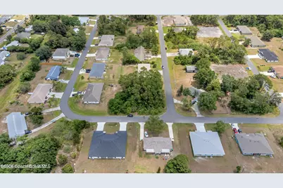 2310 Madrid Avenue SE, Palm Bay, FL 32909 - Photo 27