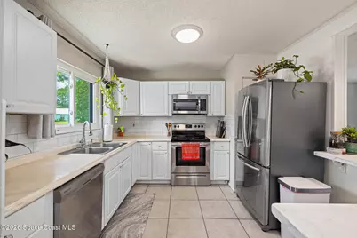 818 Brittan Avenue SE, Palm Bay, FL 32909 - Photo 5