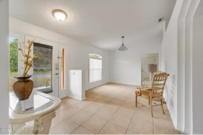 368 Thunderbird Avenue NW, Palm Bay, FL 32907 - Photo 5