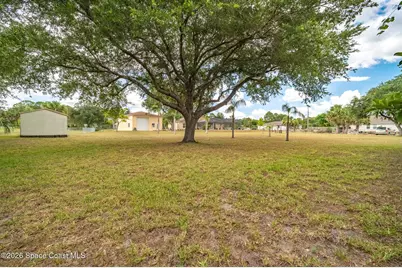 368 Thunderbird Avenue NW, Palm Bay, FL 32907 - Photo 45